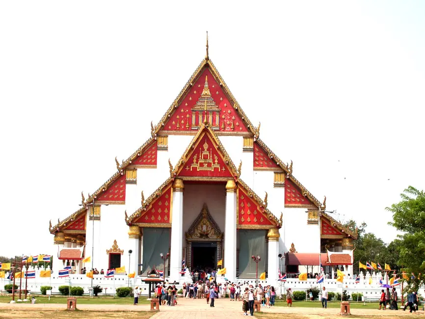 Stunning View Of Wat Phra Si Sanphet In Ayutthaya Showcasing Exquisite